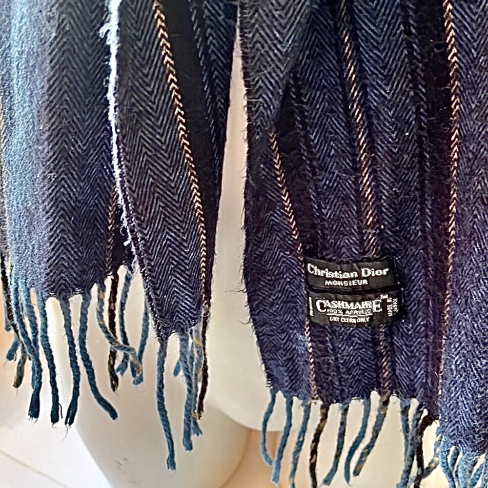 Christian Dior Monsieur Cashmaire Vintage Fringed Scarf - Unisex